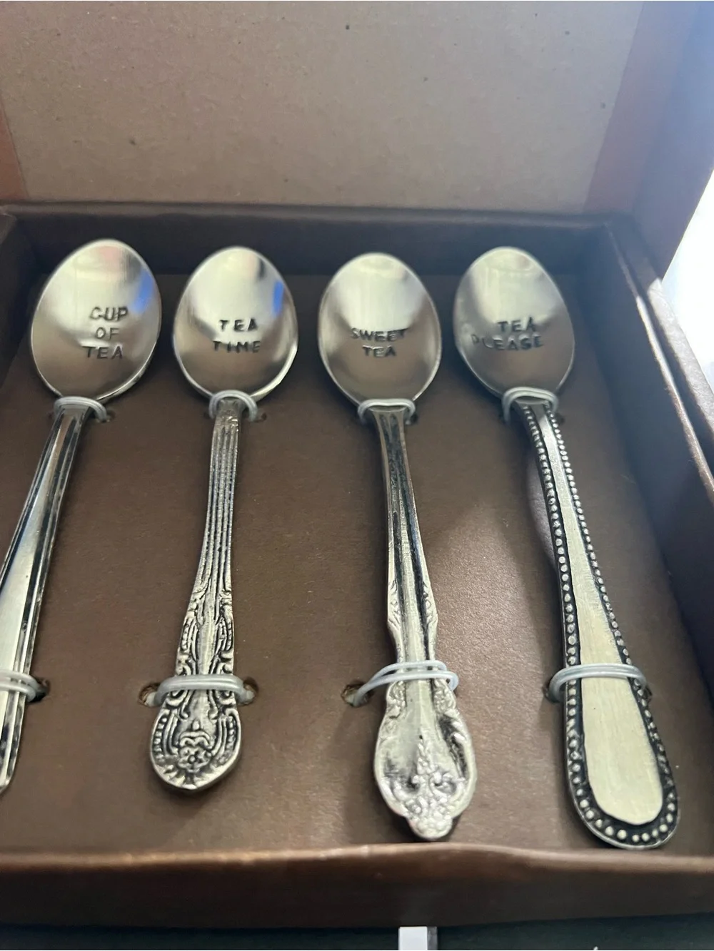 ANTIQUE  World Market Silver Tone Decorative Tea Spoon Set - Polished Handles